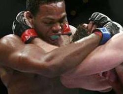 фото - (ММА) Джон Джонс и Дэн Хендерсон могут встретиться уже в июле