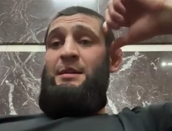 фото - Дю Плесси отобрал титул у Стриклэнда. Реакция Чимаева