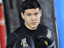 фото - Данияр Елеусинов не смог нокаутировать Золтана Сабо в Лондоне