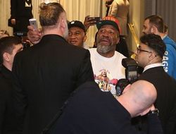 фото - О чём перекрикивались Хэй и Бриггс в столице Англии