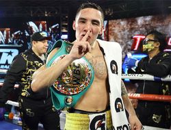 фото - «Был шокирован», «поднял пару тысяч», «идеальный бой». Реакция на победу Вальдеса от Лопесов, Арума и Стивенсона