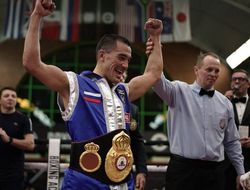 фото - Не Россия. Ахмедов определился, под каким флагом выйдет на титульный бой