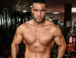 фото - Фьюри может сразиться с Чарром. Тот провёл 1,5 раунда за 50 месяцев