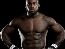 фото - Bellator 125: Вместо Джины Карано – бой Манхуф-Маршалл