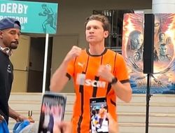 фото - Шелестюк прошёл Саэса, Брэйди не заметил Кастильо