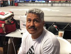 фото - Сондерса не устраивает ринг? Роберт Гарсиа разъяснил нюансы