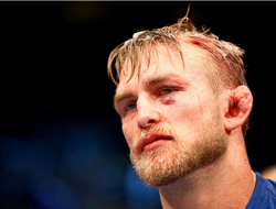 фото - UFC в Германии: Травма Густафссона сорвала бой с Тейшейрой