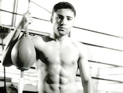 фото - Оскар Де Ла Хойя будет просить Мэйуэзера-отца быть в его углу при камбэке