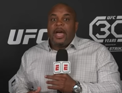 фото - Кормье о Топурии: «Он — эволюция смешанных единоборств»