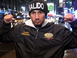 фото - «Гордый гей» Крус пал под напором Орландо Салидо