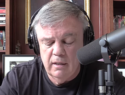 фото - Почему Адесанья проиграл Стриклэнду? Мнение Тедди Атласа