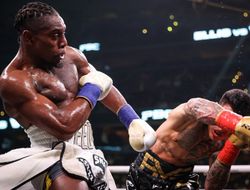 фото - Ещё апсет! Вилья нанёс дебютное поражение Эллису в отборочном поединке