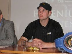 фото - Роберт Хелениус: проверка Аттилой Левином