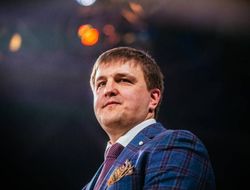 фото - Усик, Кличко, Ломаченко, Беринчик, Захареев. Александр Красюк ответил на вопросы фанов