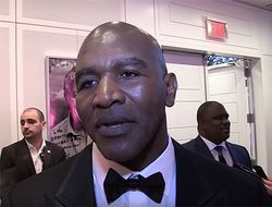 фото - Тайсон Фьюри — один из величайших супертяжей в истории? Комментирует Эвандер Холифилд 