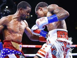 фото - Джеймел Херринг остался с титулом — Ламонт Роуч проспал начало боя