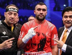 фото - «Айсмен» из Турции удосрочил «Чёрного петуха» Вашингтона: видео