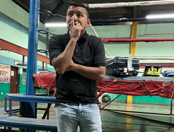 фото - Камбэк «Чоколатито» Гонсалеса, дебютная защита Эспиносы, торги по элиминатору WBC в полусреднем весе