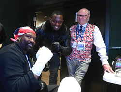 фото - Уайт планирует подраться летом с Фьюри. Но это не реванш