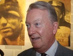 фото - «Ну вот победит Джошуа Уайлдера, и что того?» — промоутер Фьюри недоумевает