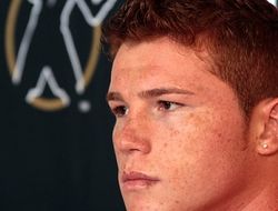 фото - Канело Альварес: Мэйуэзер–Макгрегор — это насмешка над боксом