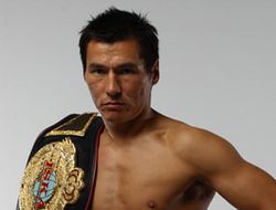 фото - Бату Хасиков о предстоящем реванше с Майком Замбидисом