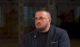 Усик заработал за реванш с Дюбуа $137 млн? Красюк рассказал, как всё обстоит на самом деле