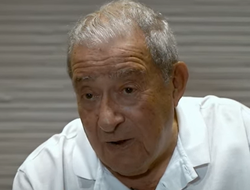 фото - Слишком дорого. Арум объяснил, почему с Головкиным и Альваресом ему не по пути