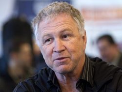 фото - Альварес побьёт Ковалёва и всех остальных чемпионов-полутяжей — промоутер