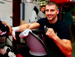 фото - Александр Гвоздик: Если буду заниматься трештокингом, то буду выглядеть клоуном