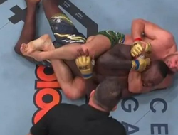 фото - Адесанья назвал ошибку, которая стоила ему победы в главном бою UFC 305