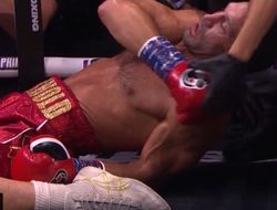 фото - Нокаут года? Тилл брутально срубил Рокхолда: видео