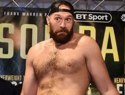 фото - Фьюри угрожает Херну: Ещё что-то скажешь — дам по зубам!