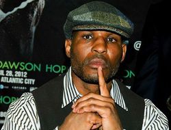 фото - Бернард Хопкинс не оставил шансов Бейбуту Шуменову