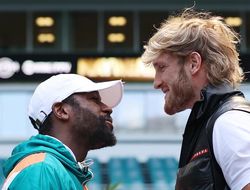 фото - Всё ради нокаута? Флойд Мейвезер и Логан Пол поменяли перчатки перед боем