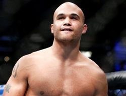 фото - Лоулер – о допинге Джонса: Я тоже мог бы спутать таблетки, они все одинаково выглядят