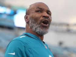 фото - Джефф Фенеч: Майк Тайсон даже сейчас за минуту вынесет с ринга Уайлдера