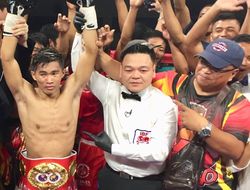 фото - Тадуран побил Сальву и стал чемпионом мира, оба падали