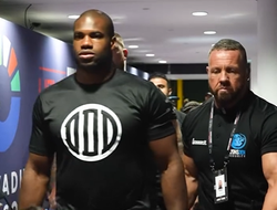 фото - Я выиграл у Джошуа первую битву ещё по пути к рингу — Дюбуа