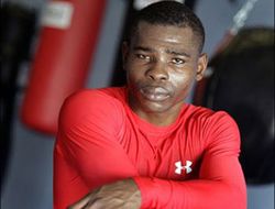 фото - Ригондо призывает СМИ критиковать других чемпионов