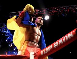 фото - Айсберги Ломаченко, взгляд под юбки и чувство опасности