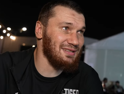 фото - Супертяж из РФ требует боя с Фьюри. Говорит, что теперь «это личное»