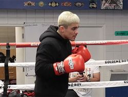 фото - Теофимо всегда нокаутирует ублюдков, надеюсь то же сделает и с Ломаченко — американский чемпион