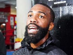 фото - Гэрри Рассел заявил о травме. В субботу у него бой с Магсайо