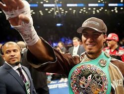 фото - Майки Гарсиа сомневается в желании Василия Ломаченко