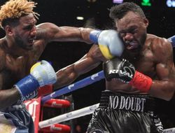 фото - Траут: Хёрд — просто здоровенный и крепкий мужик, техника у е-Чарло гораздо лучше