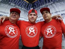 фото - 15 сентября Головкин расстанется с титулами и чистым рекордом — тренеры Альвареса