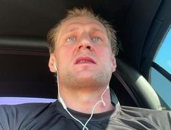 фото - Волков отжигал о бое Ган – Хокит: «Дэйна Уайт спас меня…»