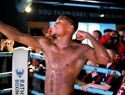 фото - Девин Хэйни настроен на бой с Ломаченко в 2020 году