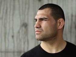 фото - (ММА) Джуниор дос Сантос: «Следовало больше налегать на джиу-джитсу»